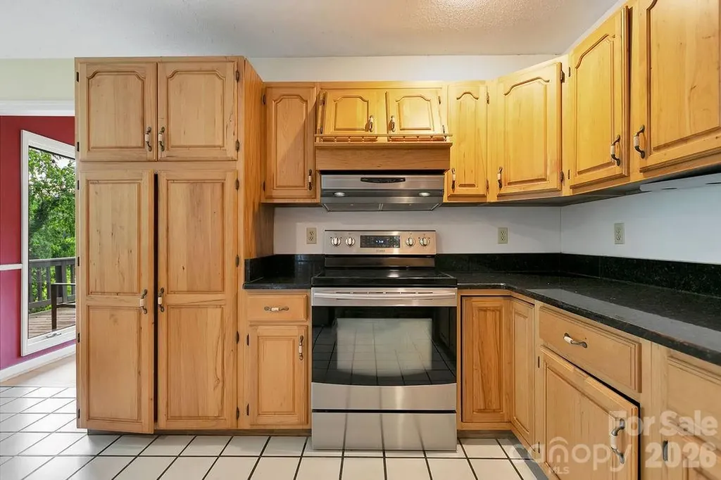 547 Windover Drive Brevard NC 28712