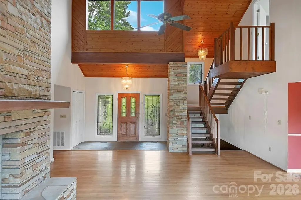 547 Windover Drive Brevard NC 28712
