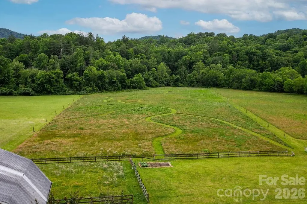 547 Windover Drive Brevard NC 28712