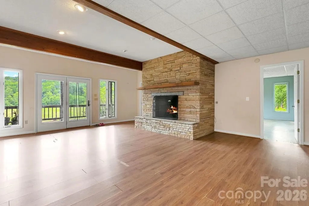 547 Windover Drive Brevard NC 28712