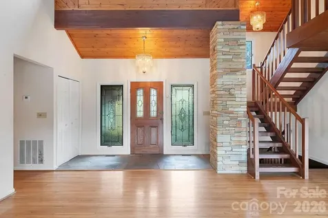 547 Windover Drive Brevard NC 28712