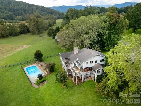 547 Windover Drive Brevard NC 28712