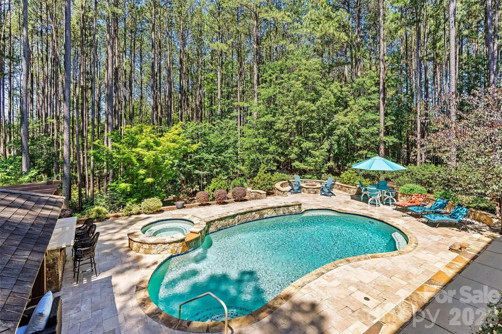 108 Heron Cove Drive Mount Holly NC 28120
