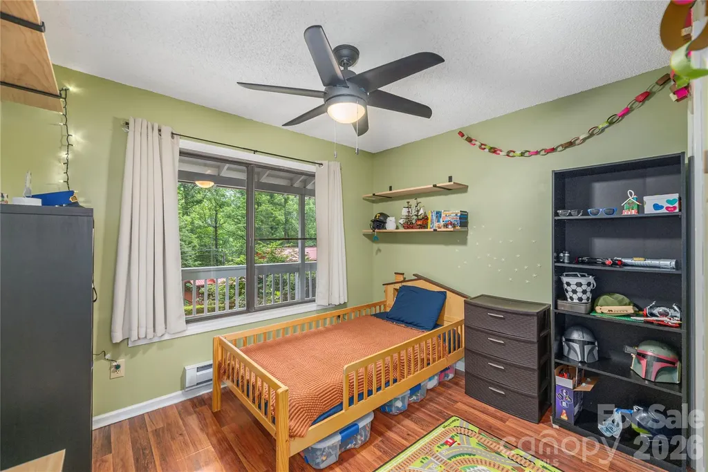 100 Bristol Lane Maggie Valley NC 28751