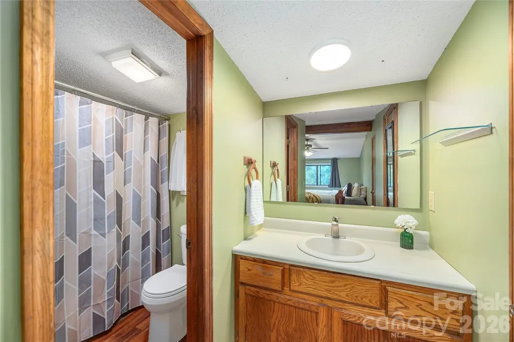 100 Bristol Lane Maggie Valley NC 28751