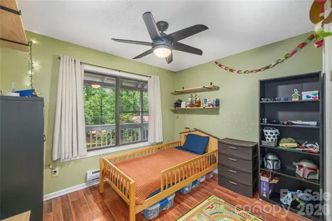 100 Bristol Lane Maggie Valley NC 28751