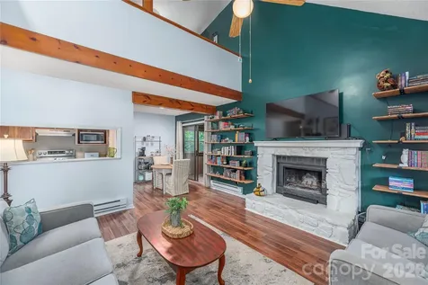 100 Bristol Lane Maggie Valley NC 28751