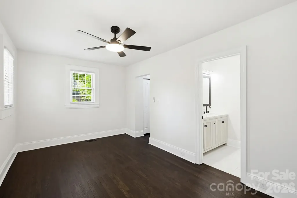 2232 Wilmore Drive Charlotte NC 28203