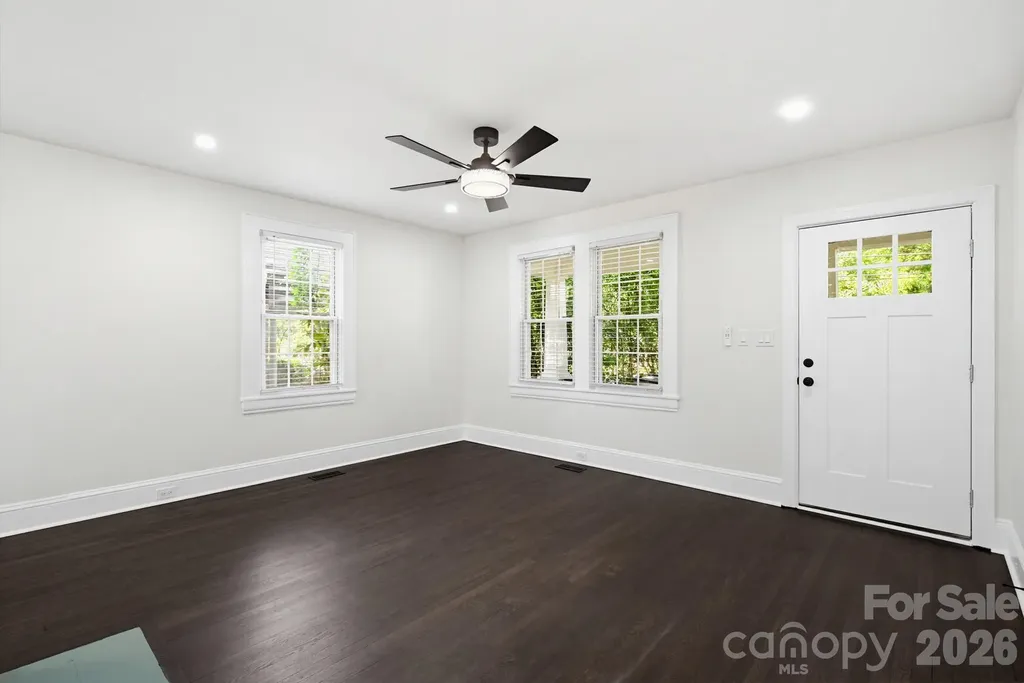 2232 Wilmore Drive Charlotte NC 28203