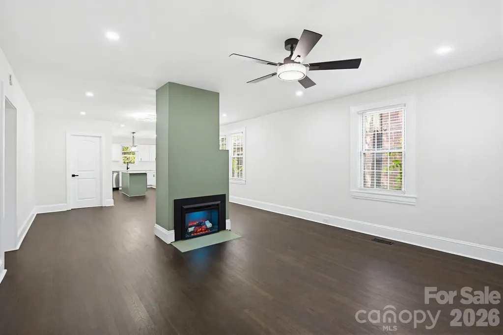 2232 Wilmore Drive Charlotte NC 28203