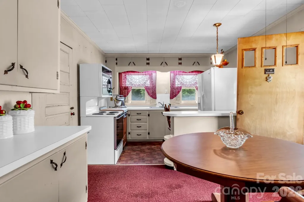 310 E Ryder Avenue Landis NC 28088