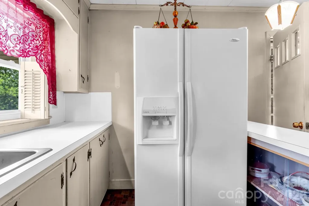 310 E Ryder Avenue Landis NC 28088
