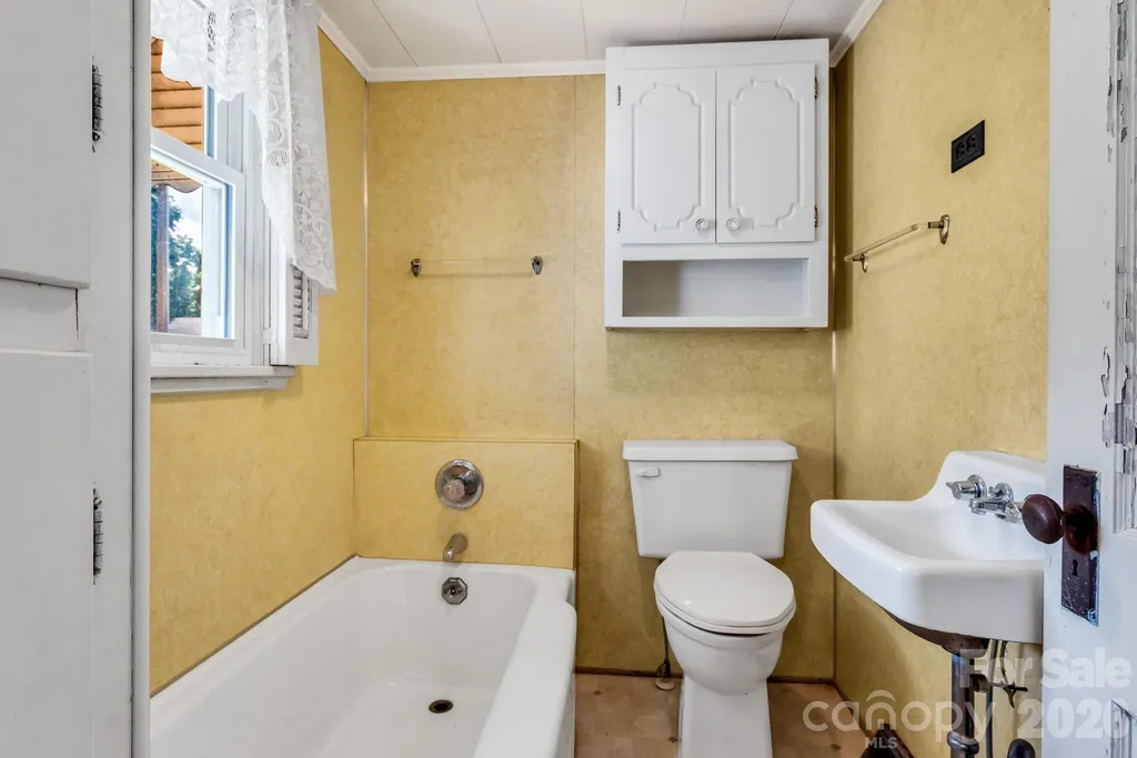 310 E Ryder Avenue Landis NC 28088