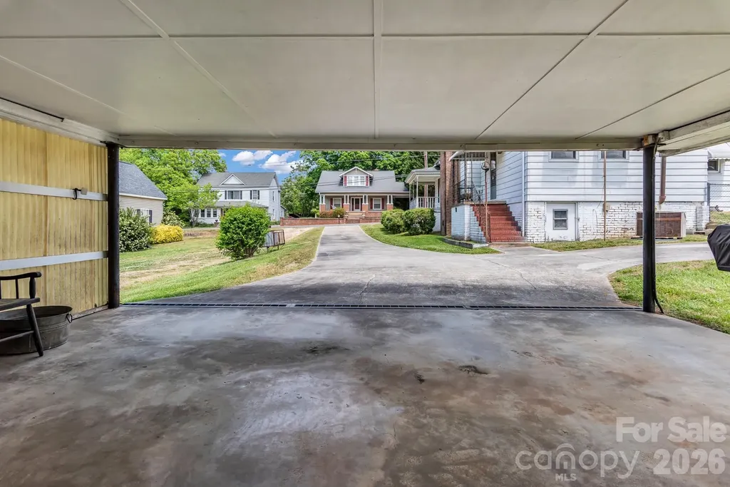 310 E Ryder Avenue Landis NC 28088