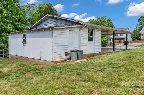310 E Ryder Avenue Landis NC 28088