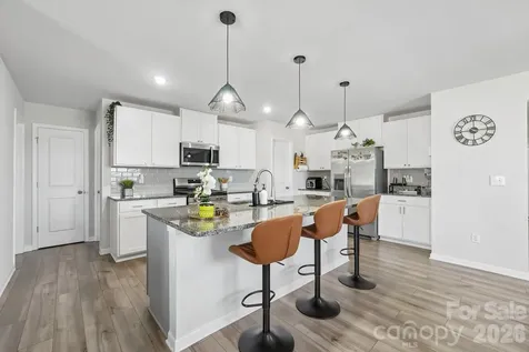 15142 Windy Plains Road Charlotte NC 28262