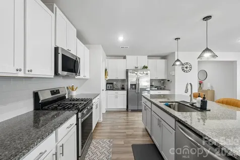 15142 Windy Plains Road Charlotte NC 28262