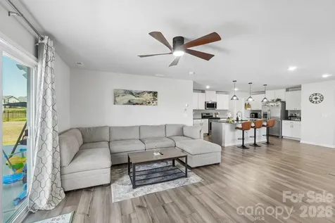 15142 Windy Plains Road Charlotte NC 28262