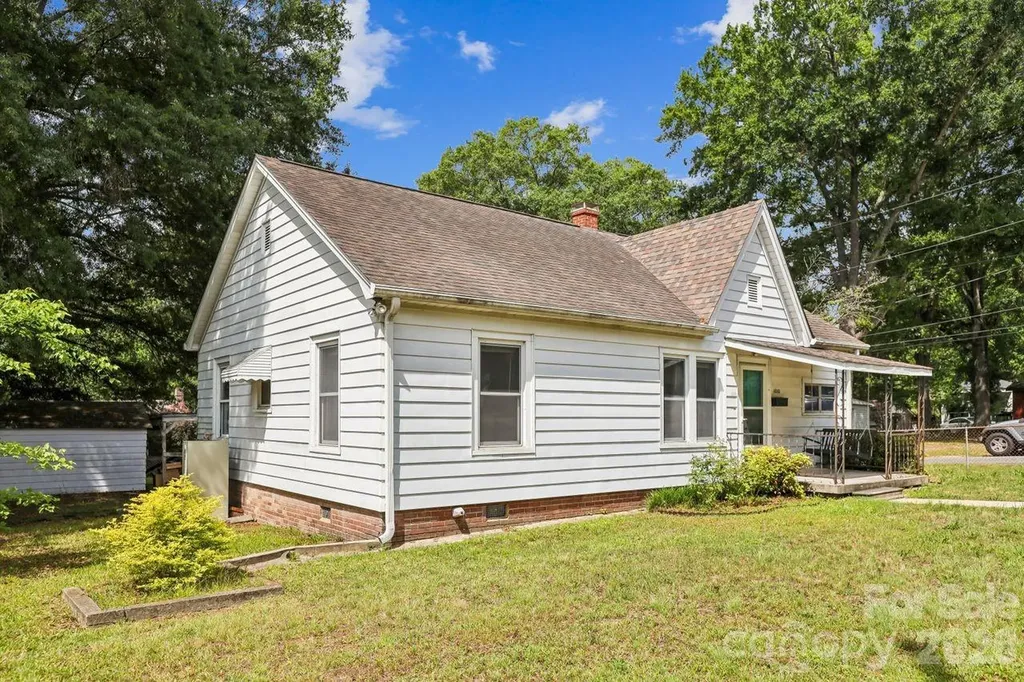 1010 Desoto Avenue Kannapolis NC 28083