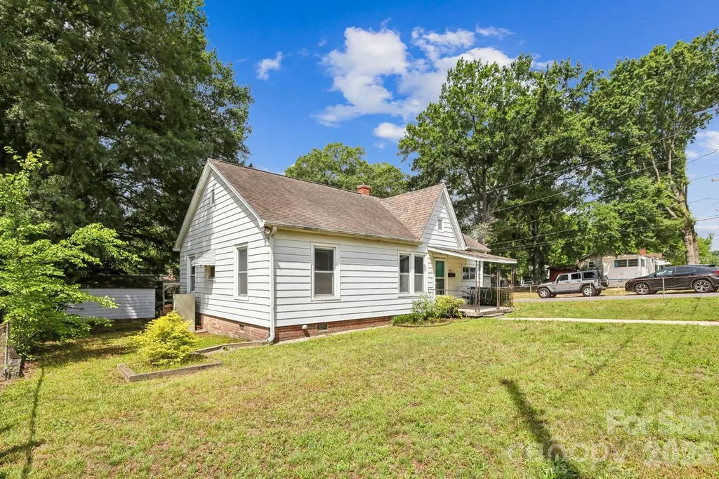 1010 Desoto Avenue Kannapolis NC 28083