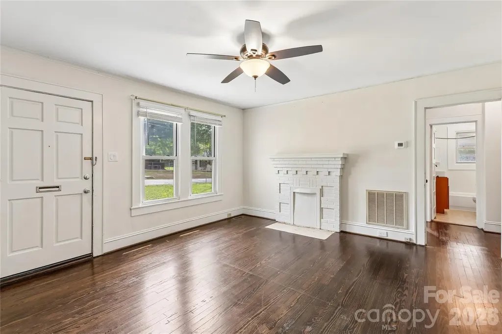 1010 Desoto Avenue Kannapolis NC 28083