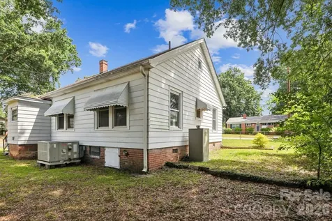 1010 Desoto Avenue Kannapolis NC 28083