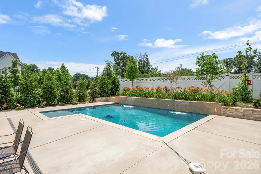 5005 Alexander Manor Drive Charlotte NC 28270