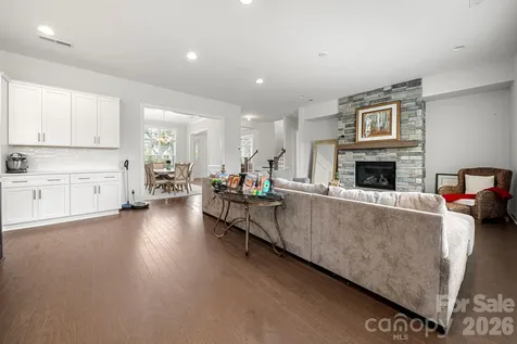 5005 Alexander Manor Drive Charlotte NC 28270