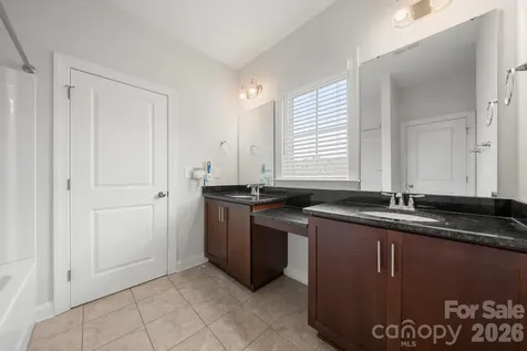 5005 Alexander Manor Drive Charlotte NC 28270