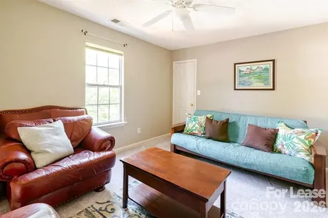 8263 Southgate Commons Drive Charlotte NC 28277