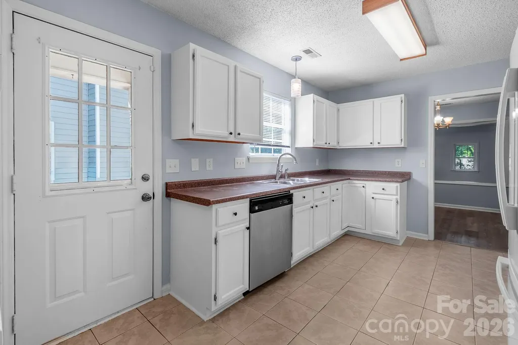 13615 Wildiris Court Pineville NC 28134