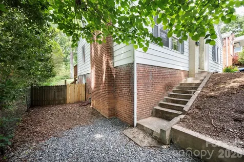 122 Coleman Avenue Asheville NC 28801
