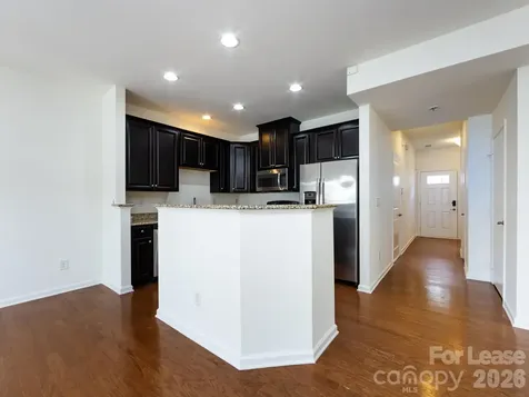 2436 Silverthorn Drive Charlotte NC 28273