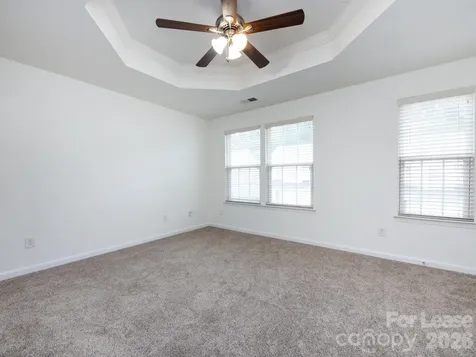 2436 Silverthorn Drive Charlotte NC 28273
