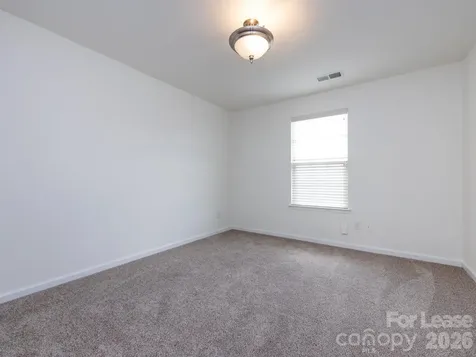 2436 Silverthorn Drive Charlotte NC 28273