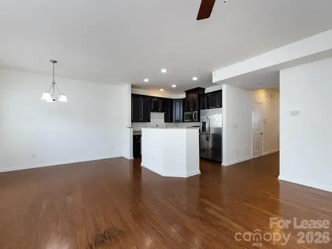 2436 Silverthorn Drive Charlotte NC 28273