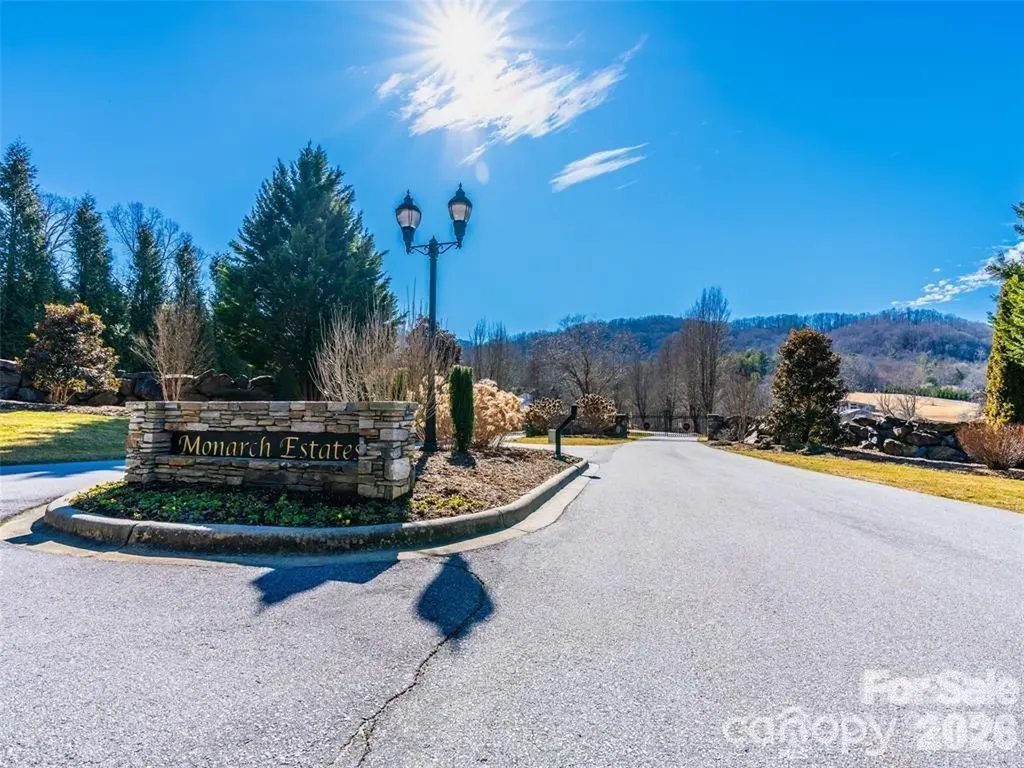 19 & 20 Marcus Ridge Drive Fairview NC 28730