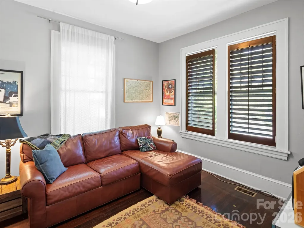 111 Annandale Avenue Asheville NC 28801
