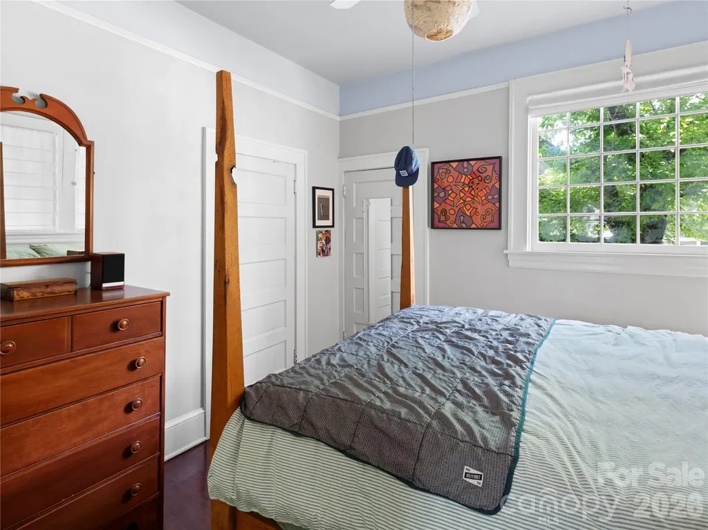 111 Annandale Avenue Asheville NC 28801