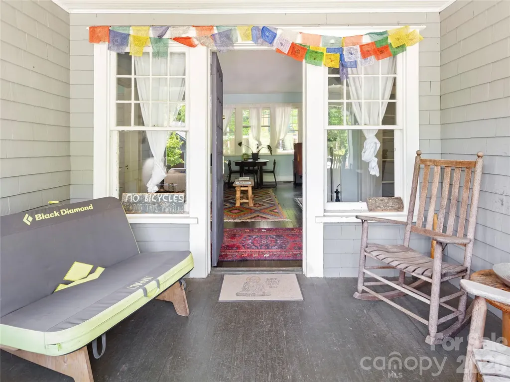 111 Annandale Avenue Asheville NC 28801