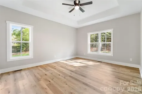 185 Shagbark Court West End NC 27376
