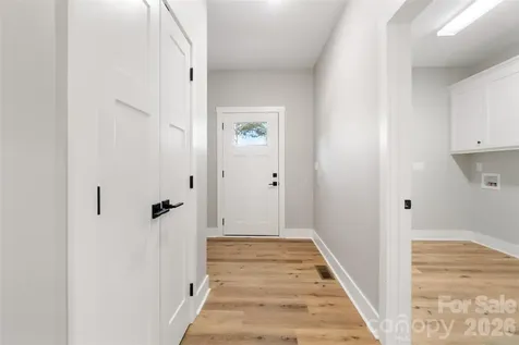 185 Shagbark Court West End NC 27376