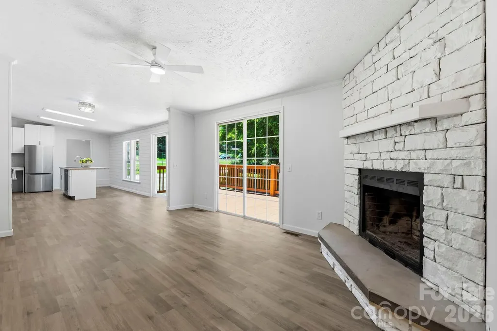135 Prevost Street Waynesville NC 28786