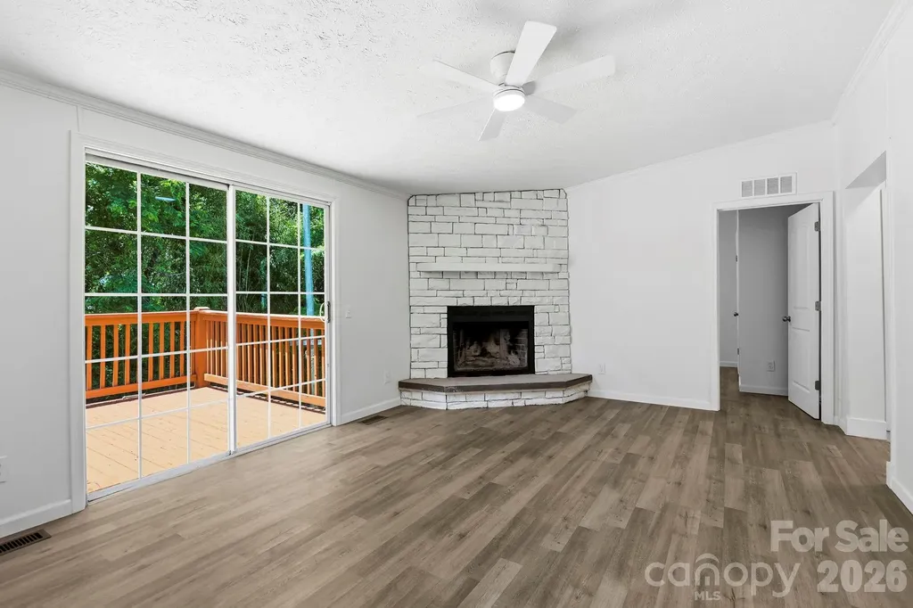 135 Prevost Street Waynesville NC 28786