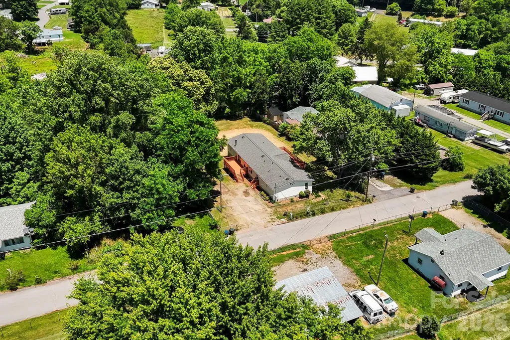 135 Prevost Street Waynesville NC 28786