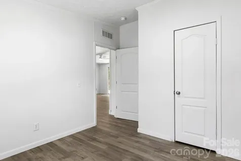 135 Prevost Street Waynesville NC 28786