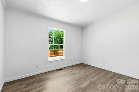 135 Prevost Street Waynesville NC 28786