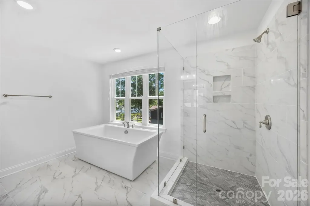 16709 Mckee Road Charlotte NC 28278