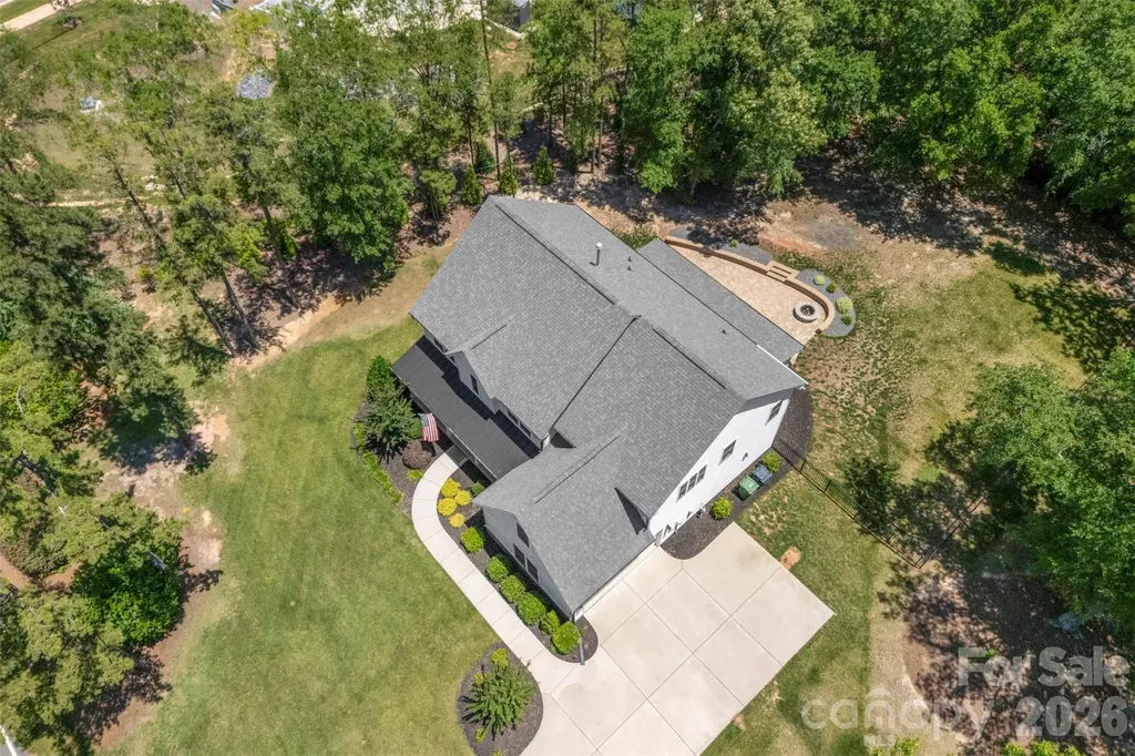 16709 Mckee Road Charlotte NC 28278