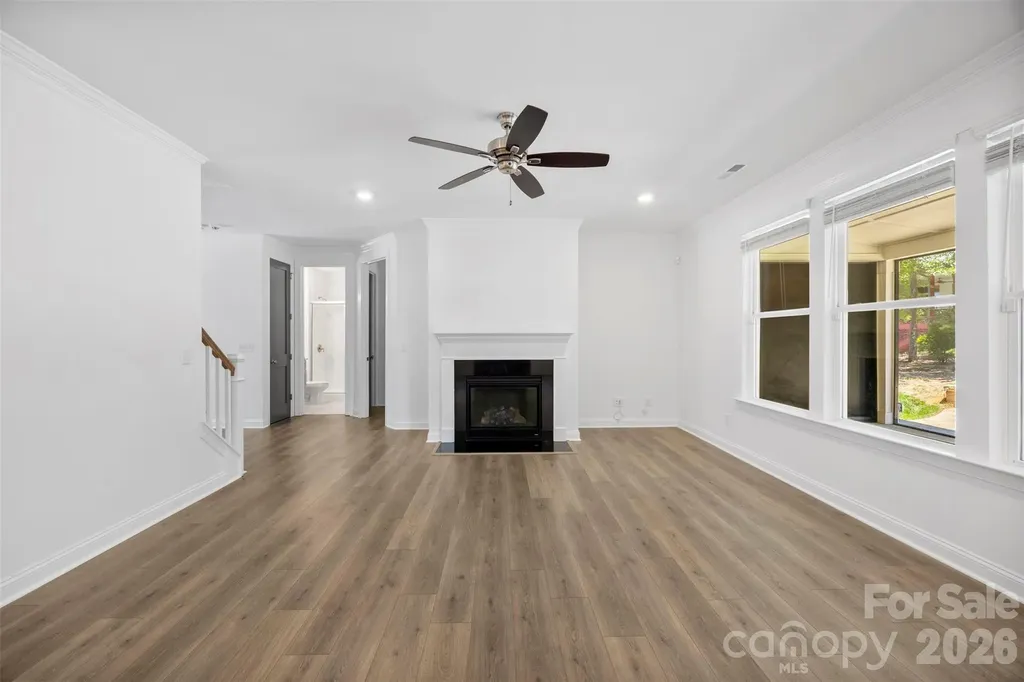 16709 Mckee Road Charlotte NC 28278
